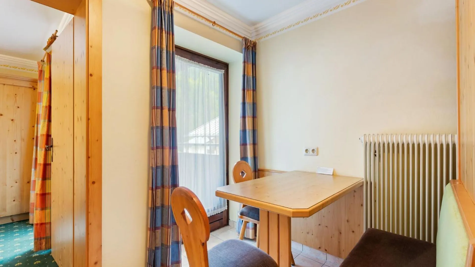 Apartment In Saalbach Hinterglemm Near Ski Area