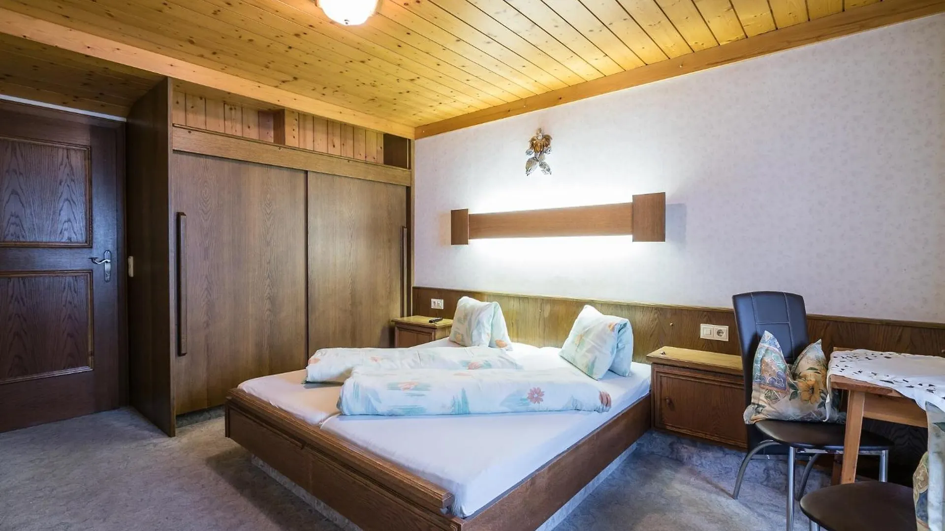 Apartment In Saalbach Hinterglemm Near Ski Area Saalbach-Hinterglemm