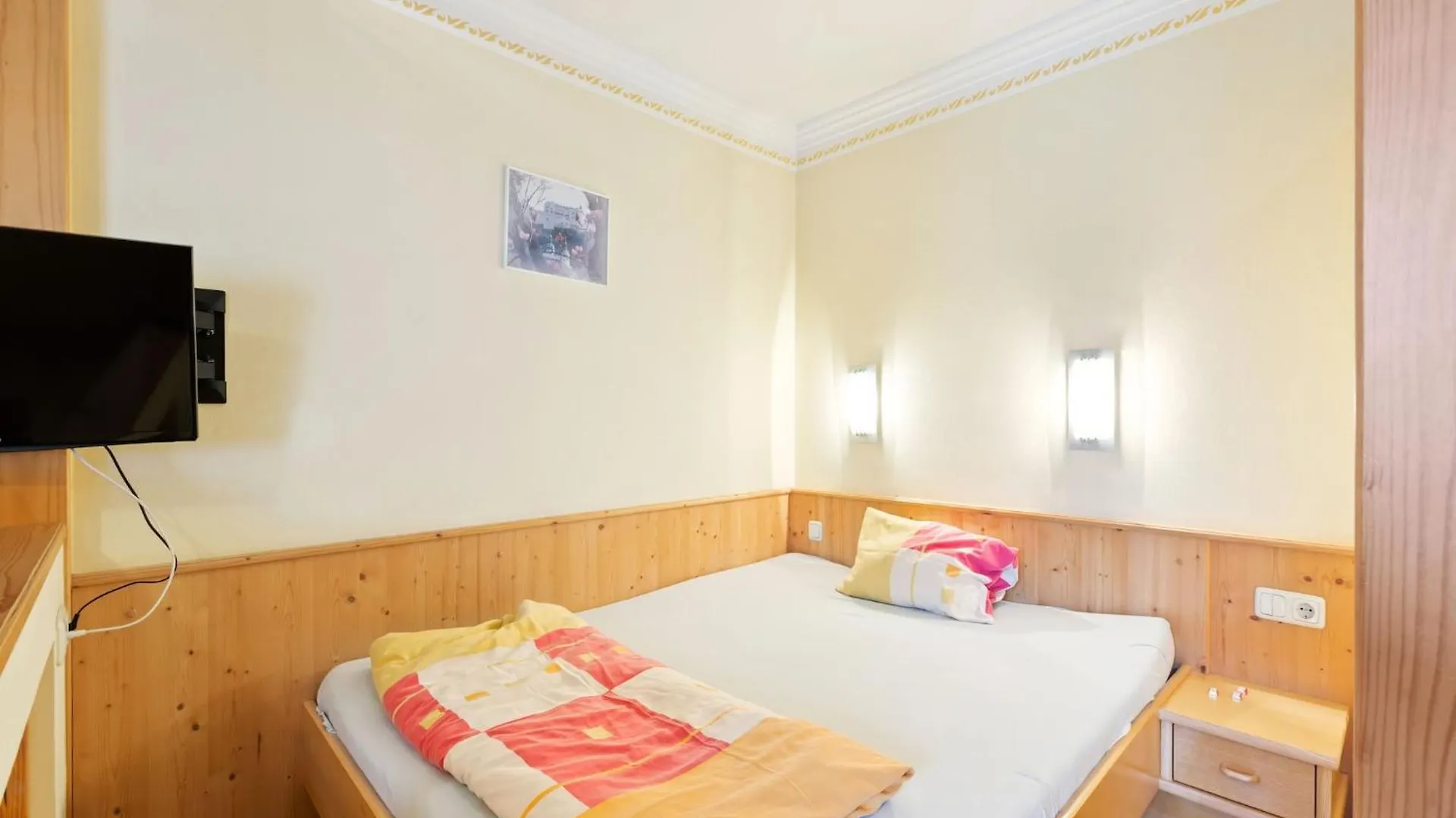 Apartment In Saalbach Hinterglemm Near Ski Area 0*, Saalbach-Hinterglemm Austria