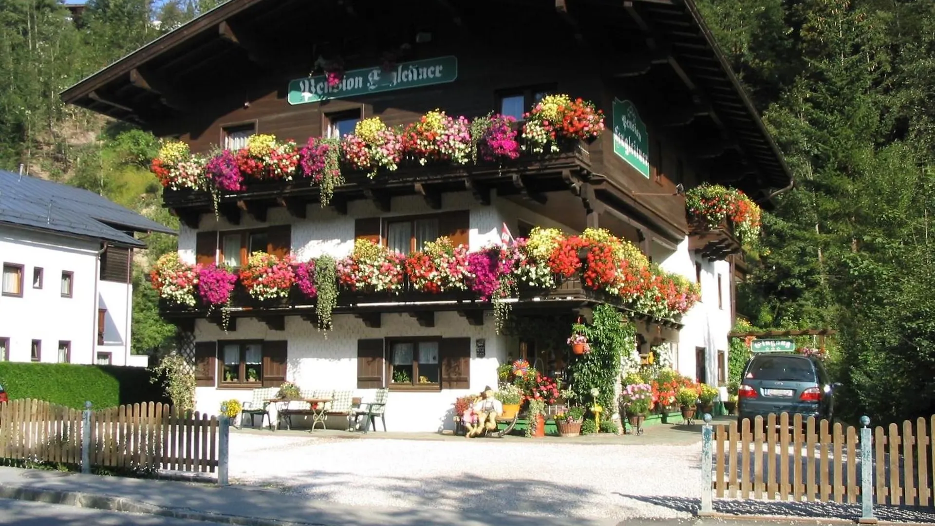 Apartment In Saalbach Hinterglemm Near Ski Area