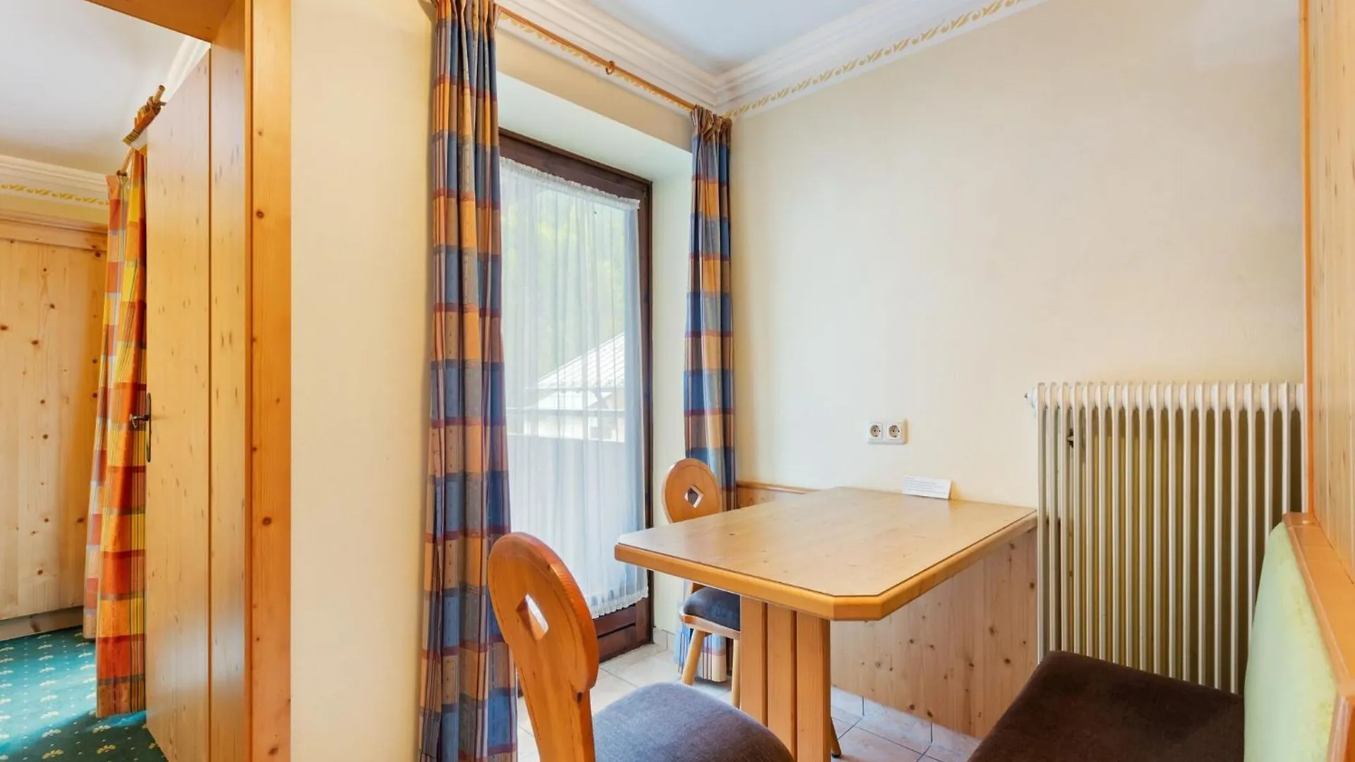 Apartment In Saalbach Hinterglemm Near Ski Area